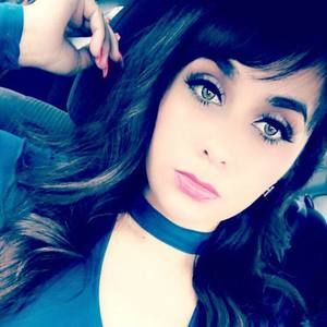 Meet your Posher, Violeta